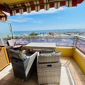 Superbe En Bord De Mer, Pres Du Centre Et Des Plages Apartment